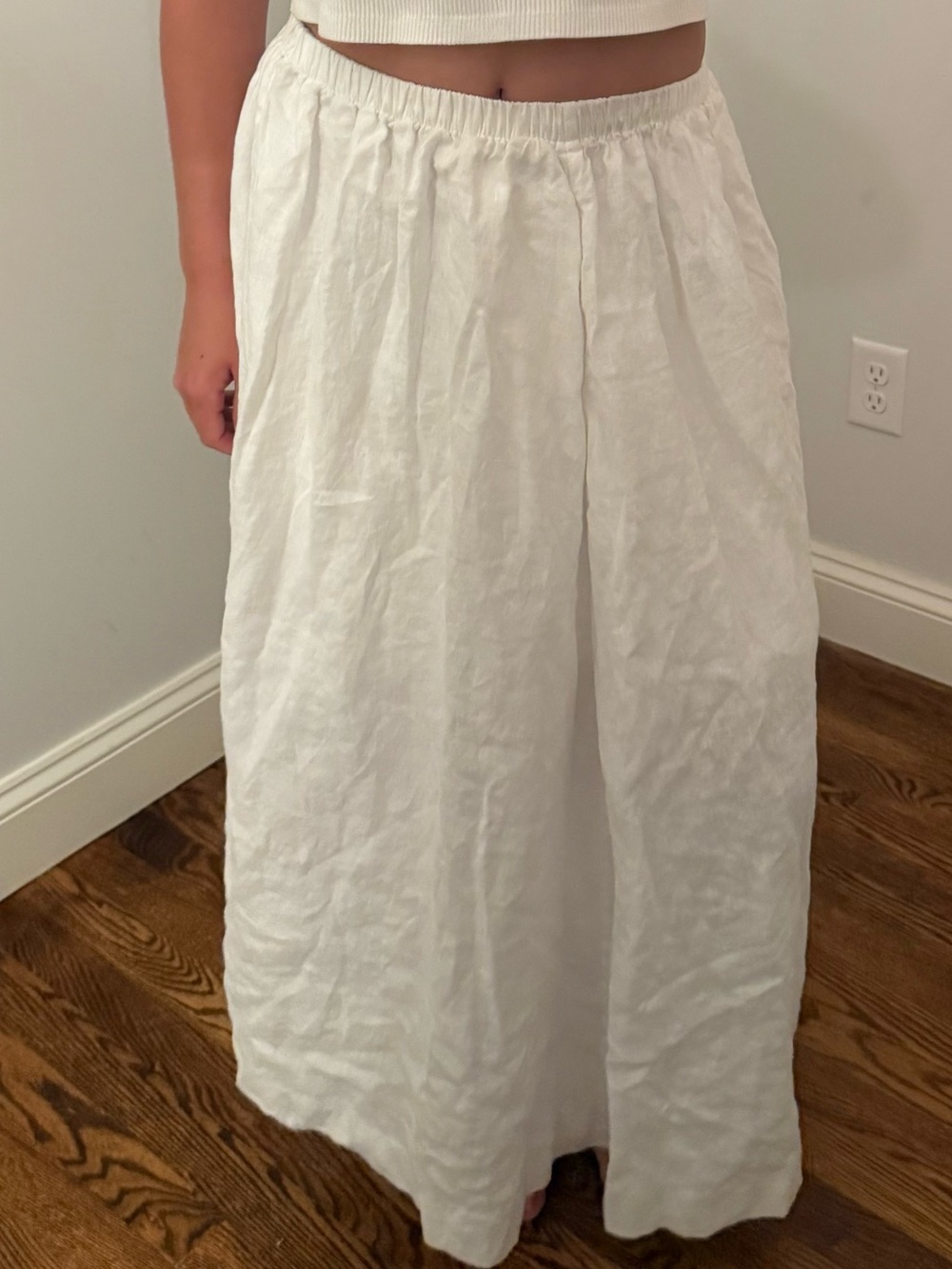 Reformation White Maxi Skirt with Gathered Waist